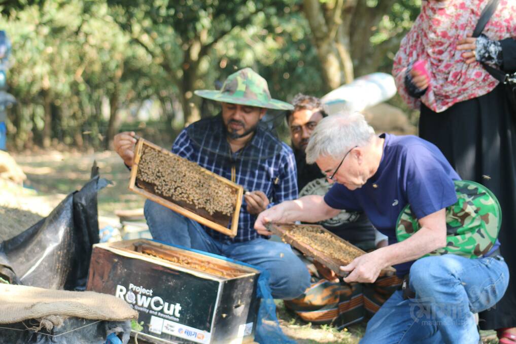 Author, Dr Robert Owen (right) has studied the effect of bee diseases in Australia and overseas with particular reference to Varroa. Picture supplied
